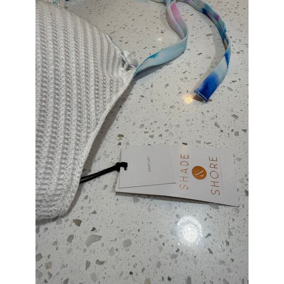 shade & shore white with blue and pink nwt light lift swim bikini top  size 38DD - Picture 6 of 6